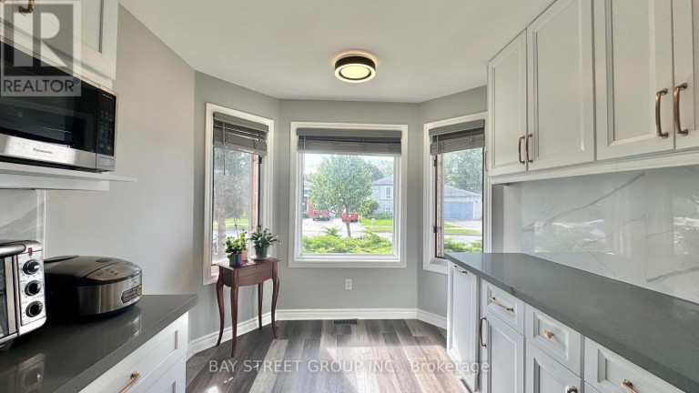 8223 MARCON STREET, Niagara Falls (Ascot), Ontario, L2H3A9