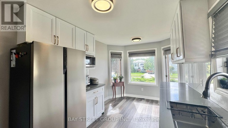 8223 MARCON STREET, Niagara Falls (Ascot), Ontario, L2H3A9