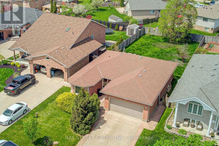 8223 MARCON STREET, Niagara Falls (Ascot), Ontario, L2H3A9