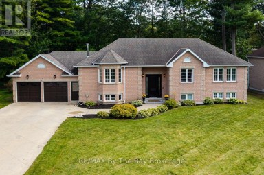 29 DOWNER CRESCENT Wasaga Beach Ontario photo 1