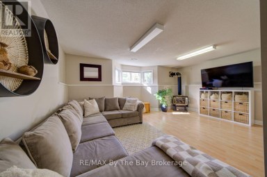 29 DOWNER CRESCENT Wasaga Beach Ontario photo 30