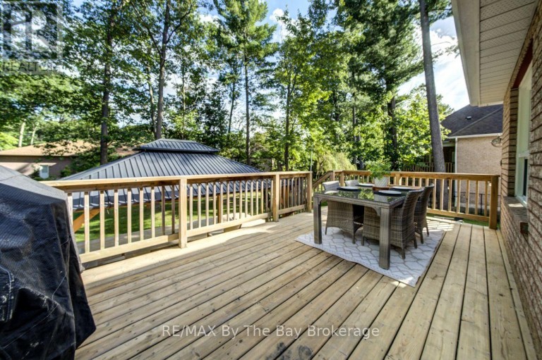 29 DOWNER CRESCENT, Wasaga Beach, Ontario, L9Z1C3