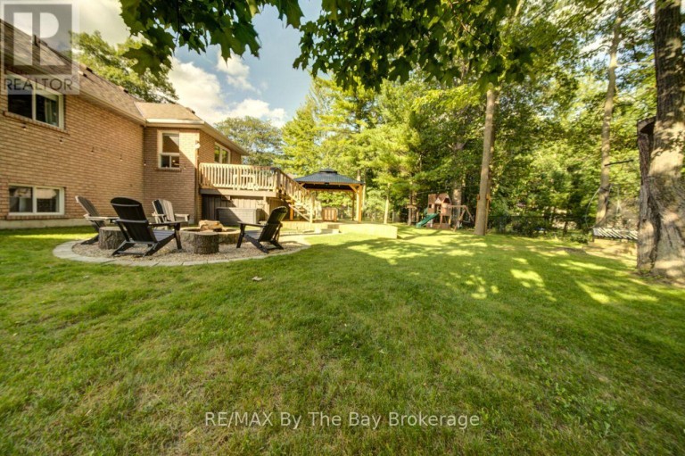 29 DOWNER CRESCENT, Wasaga Beach, Ontario, L9Z1C3