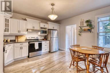 157 FRONT STREET S Stratford Ontario photo 17
