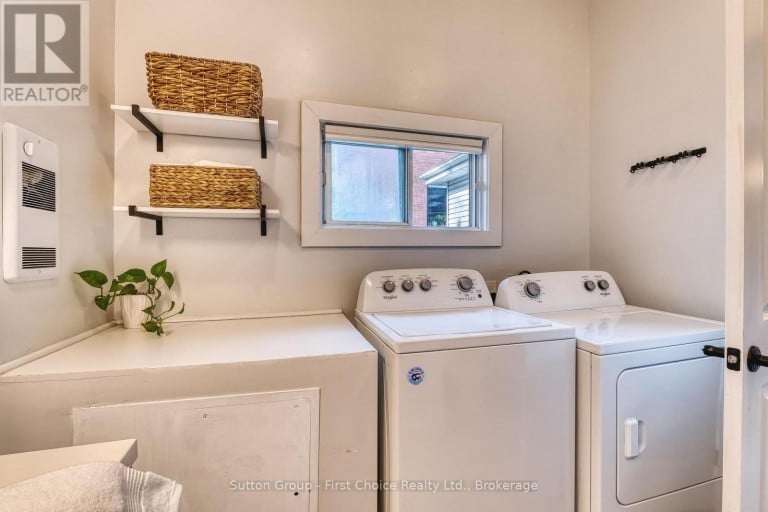 157 FRONT STREET S, Stratford, Ontario, N5A4H5