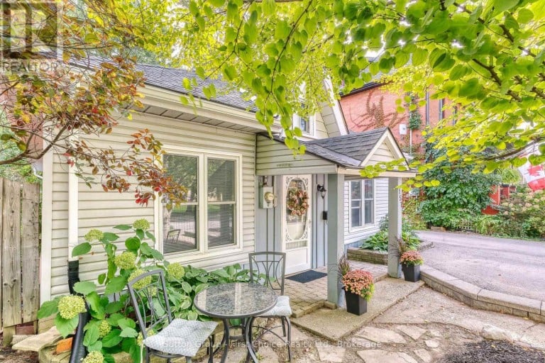 157 FRONT STREET S, Stratford, Ontario, N5A4H5