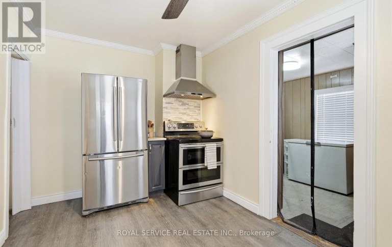 14 LIBERTY PLACE, Clarington (Bowmanville), Ontario, L1C1W6