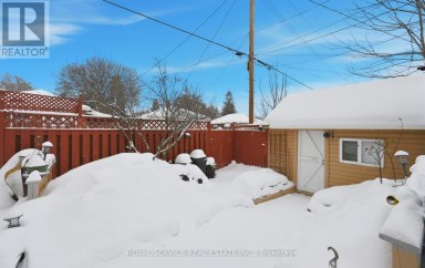 14 LIBERTY PLACE Clarington (Bowmanville) Ontario photo 28