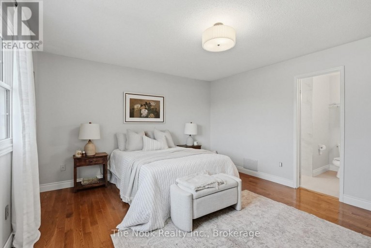 45 BERNICK CRESCENT, Whitchurch-Stouffville (Stouffville), Ontario, L4A6C6