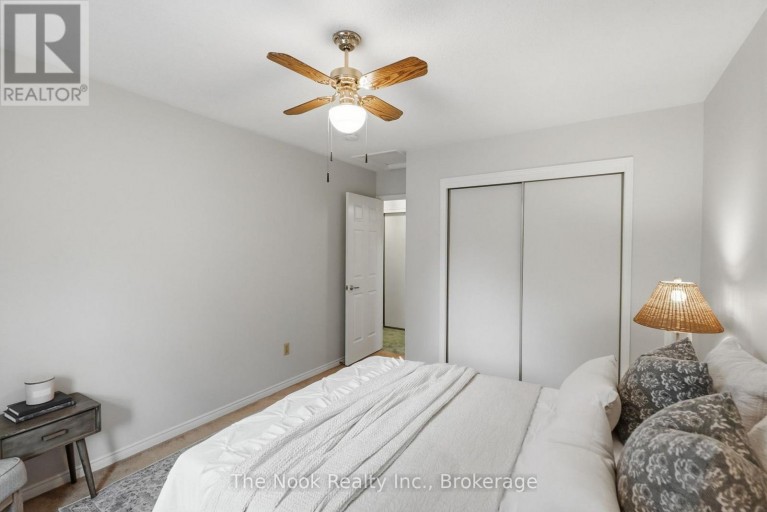 45 BERNICK CRESCENT, Whitchurch-Stouffville (Stouffville), Ontario, L4A6C6