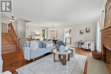 45 BERNICK CRESCENT Whitchurch-Stouffville (Stouffville) Ontario photo 3