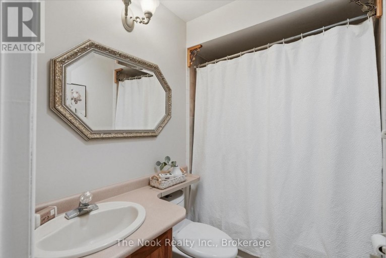 45 BERNICK CRESCENT, Whitchurch-Stouffville (Stouffville), Ontario, L4A6C6