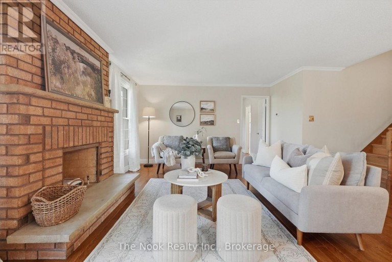 45 BERNICK CRESCENT, Whitchurch-Stouffville (Stouffville), Ontario, L4A6C6
