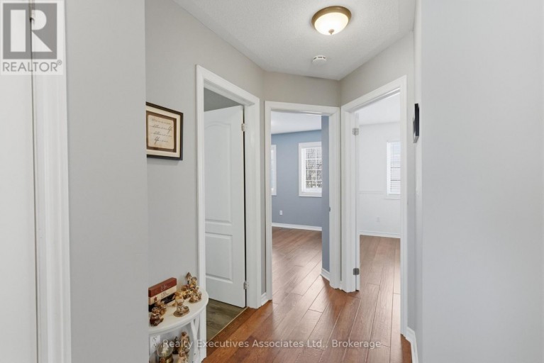 71 TRUAX STREET, Kawartha Lakes (Lindsay), Ontario, K9V0E3