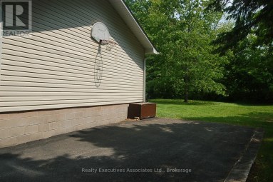 211 ALPINE LAKE ROAD Trent Lakes Ontario photo 22