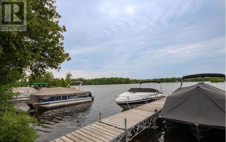 211 ALPINE LAKE ROAD, Trent Lakes, Ontario, K0M1A0