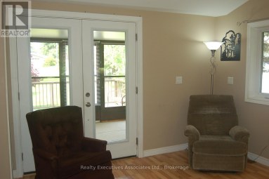 211 ALPINE LAKE ROAD Trent Lakes Ontario photo 5