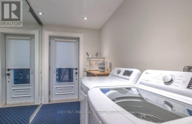 79 HAZELTON AVENUE Toronto (Annex) Ontario photo 29