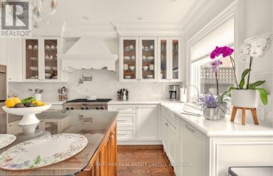 79 HAZELTON AVENUE Toronto (Annex) Ontario photo 8
