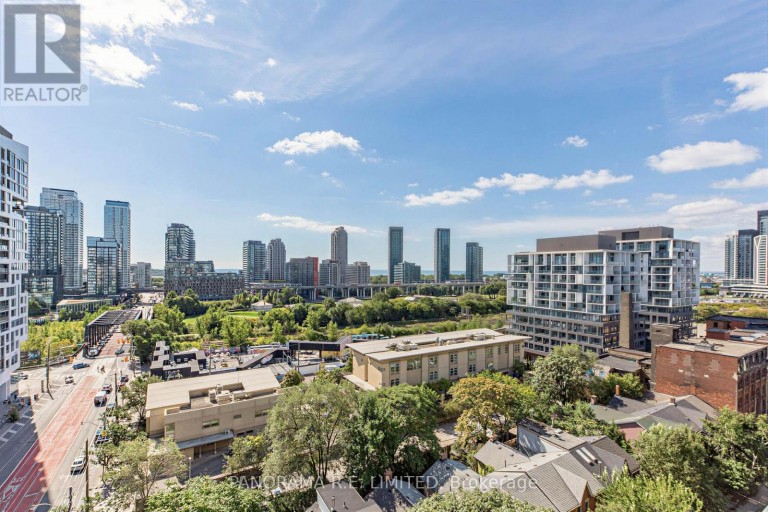 1013 - 60 BATHURST STREET, Toronto (Niagara), Ontario, M5V2P4