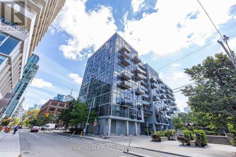 1013 - 60 BATHURST STREET, Toronto (Niagara), Ontario, M5V2P4