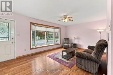 237 BYRON STREET Quinte West (Trenton Ward) Ontario photo 3