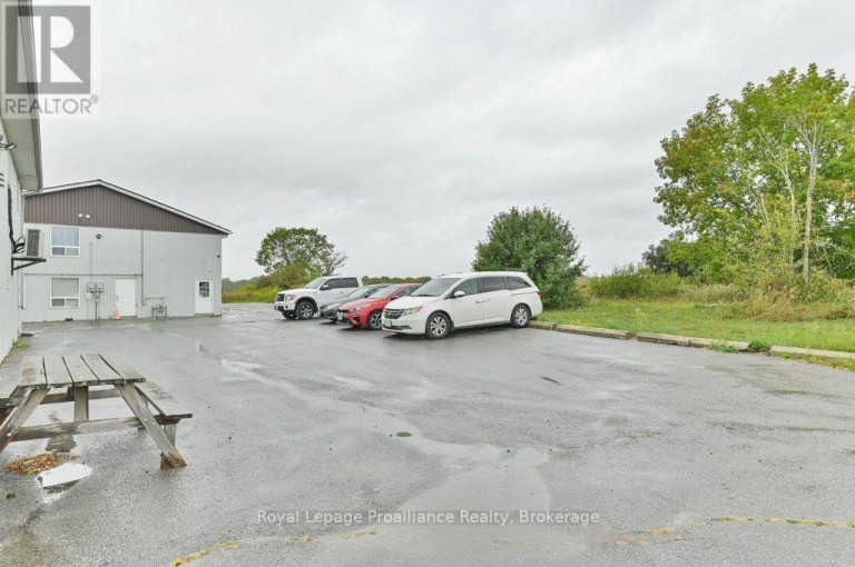6 - 400 WEST FRONT STREET, Stirling-Rawdon (Stirling Ward), Ontario, K0K3E0