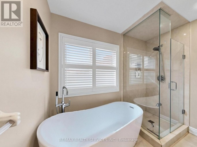 127 RUSSELL JARVIS DRIVE, Markham (Legacy), Ontario, L3S4B3