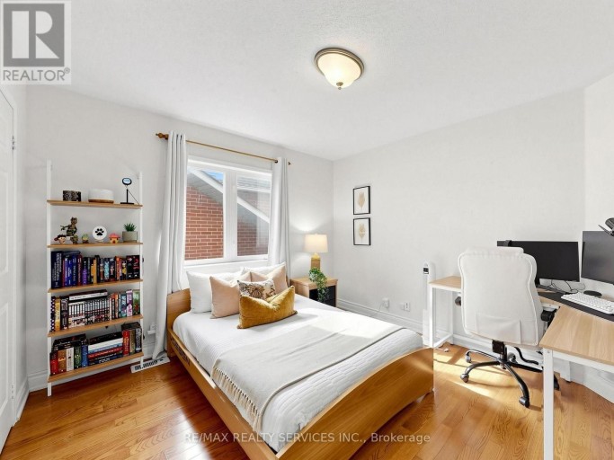 127 RUSSELL JARVIS DRIVE, Markham (Legacy), Ontario, L3S4B3