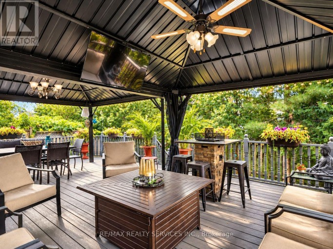 127 RUSSELL JARVIS DRIVE, Markham (Legacy), Ontario, L3S4B3