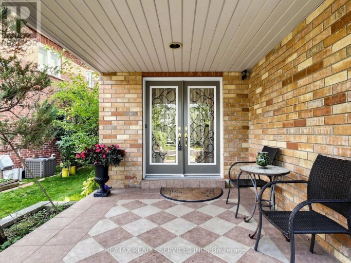 127 RUSSELL JARVIS DRIVE, Markham (Legacy), Ontario, L3S4B3