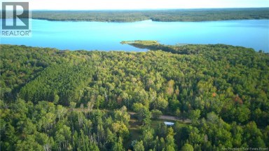 1030 Cox Point Road Cumberland Bay New Brunswick photo 6