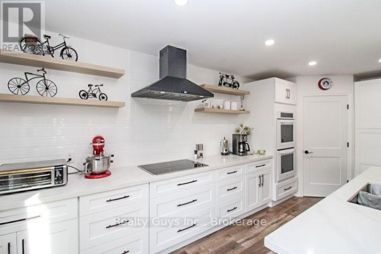 2106 SPRINGWOOD ROAD, Peterborough (Monaghan Ward 2), Ontario, K9K1M9