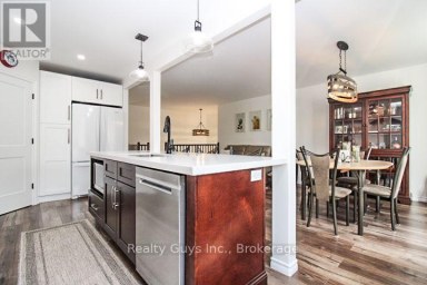 2106 SPRINGWOOD ROAD Peterborough (Monaghan Ward 2) Ontario photo 21