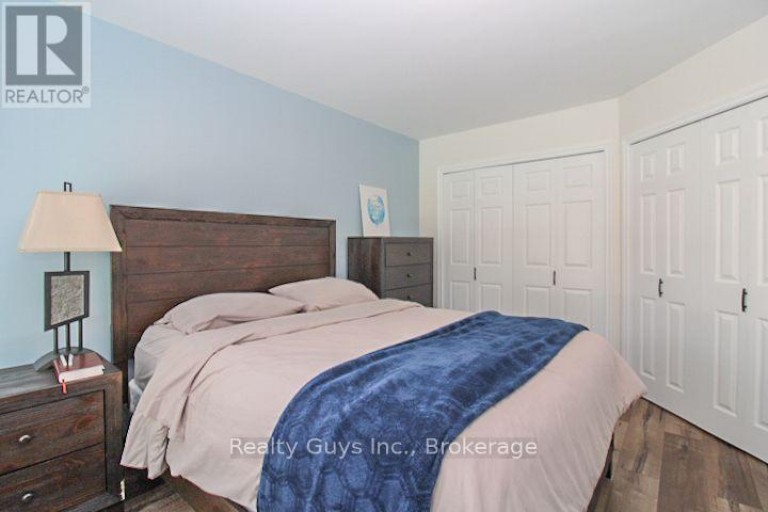 2106 SPRINGWOOD ROAD, Peterborough (Monaghan Ward 2), Ontario, K9K1M9