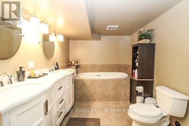 2106 SPRINGWOOD ROAD Peterborough (Monaghan Ward 2) Ontario photo 38