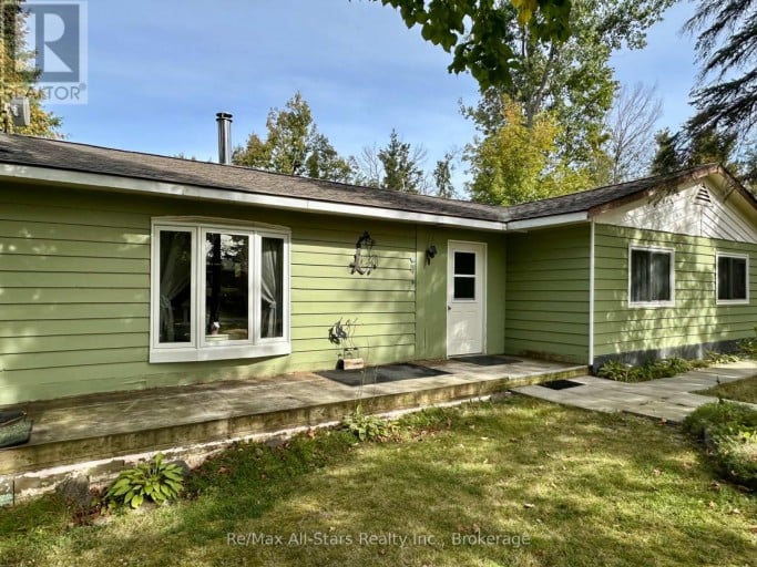 16 PENINSULA COURT, Trent Lakes, Ontario, K0M1A0