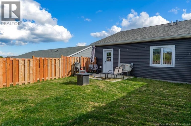 32 King Fisher Lane, Apohaqui, New Brunswick, E5P3G2
