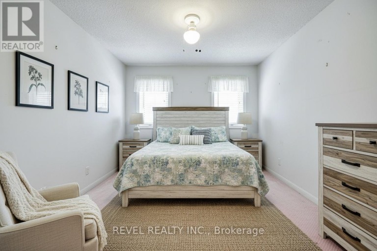 411 - 1400 THE ESPLANADE N, Pickering (Town Centre), Ontario, L1V6V2