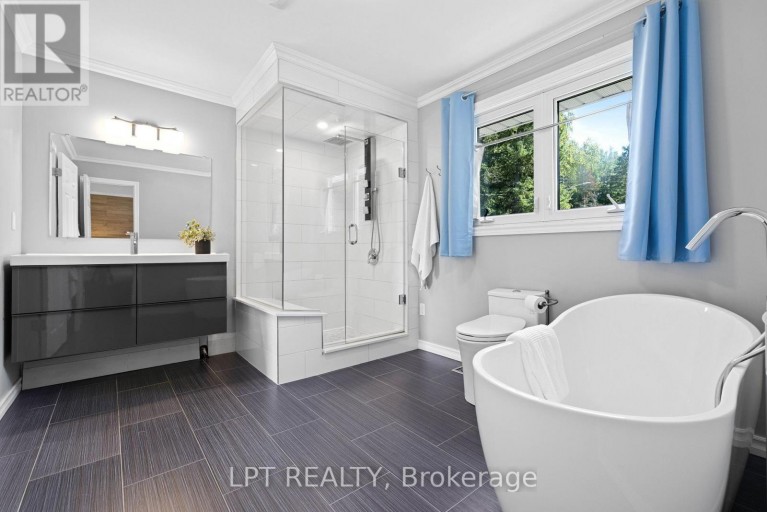 40 ROSEMARY LANE, Georgina (Pefferlaw), Ontario, L0E1N0