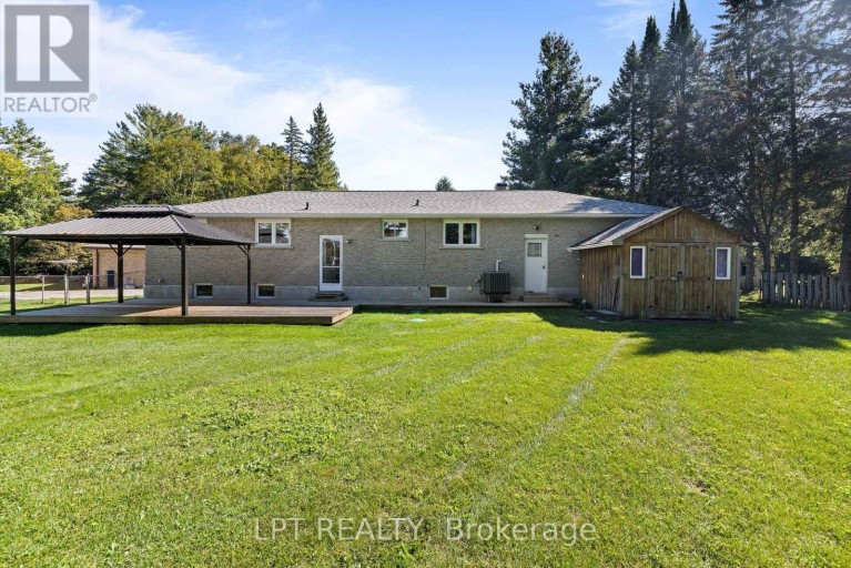40 ROSEMARY LANE, Georgina (Pefferlaw), Ontario, L0E1N0
