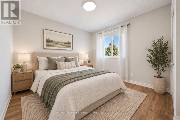 235 DEERPATH DRIVE, Guelph (Willow West/Sugarbush/West Acres), Ontario, N1K1W5