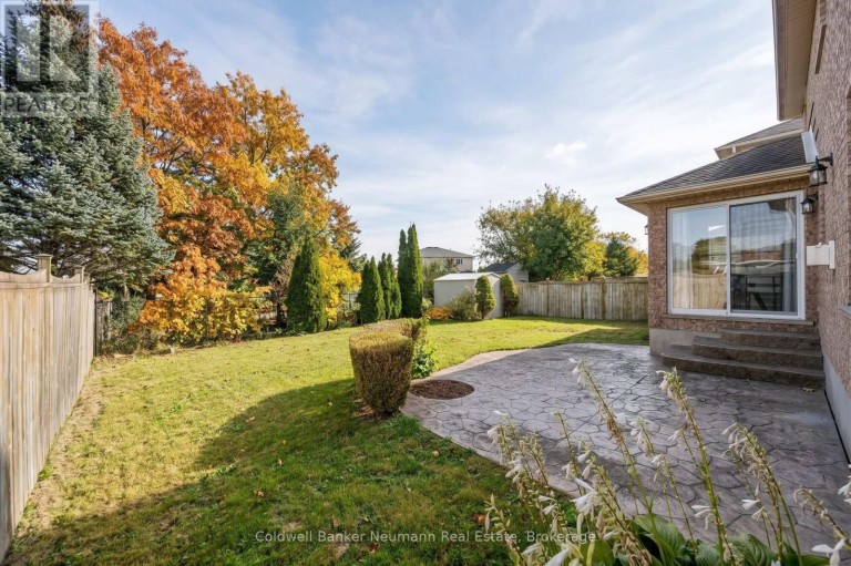 235 DEERPATH DRIVE, Guelph (Willow West/Sugarbush/West Acres), Ontario, N1K1W5