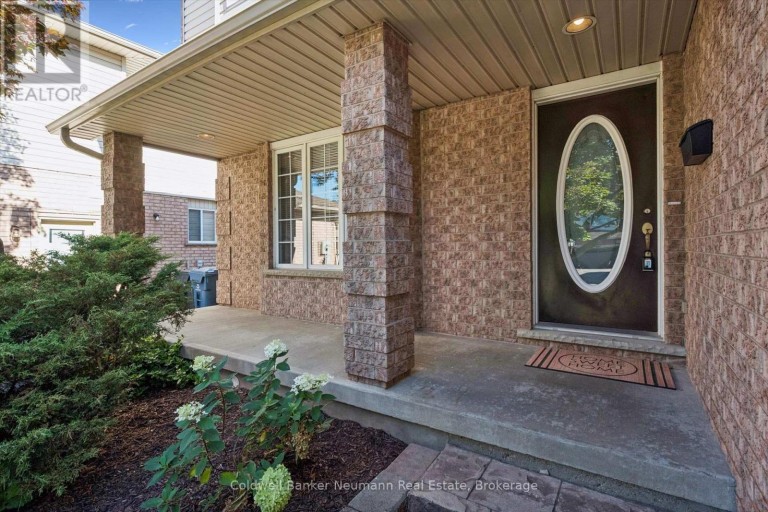 235 DEERPATH DRIVE, Guelph (Willow West/Sugarbush/West Acres), Ontario, N1K1W5