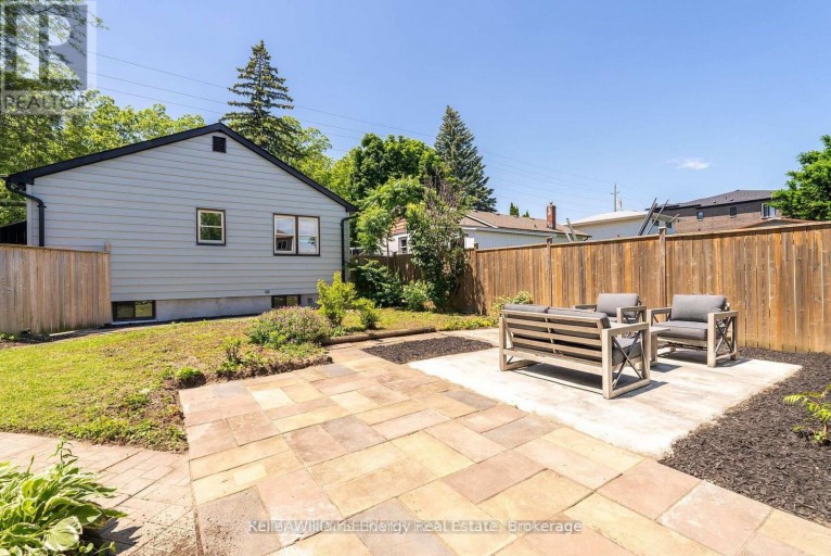 267 LIBERTY STREET N, Clarington (Bowmanville), Ontario, L1C3Y6