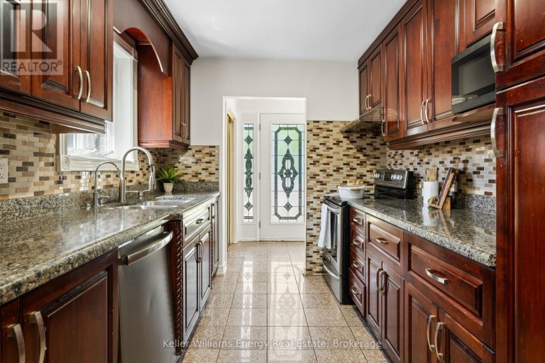 162 MERKLEY SQUARE, Toronto (Morningside), Ontario, M1G2Y8