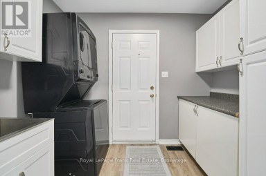 40 NIAGARA TRAIL Clarington (Newcastle) Ontario photo 14