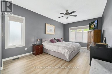 40 NIAGARA TRAIL Clarington (Newcastle) Ontario photo 15