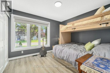 40 NIAGARA TRAIL Clarington (Newcastle) Ontario photo 18