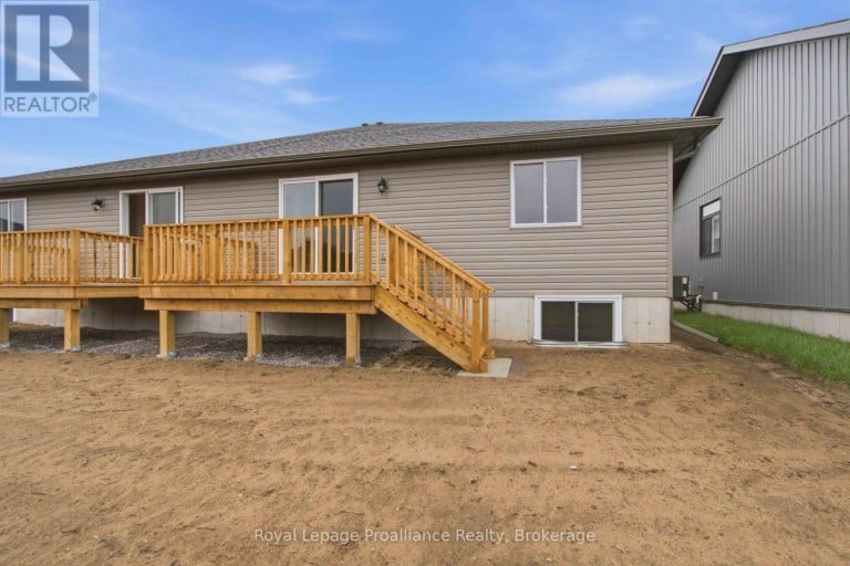 52 MACKENZIE JOHN CRESCENT, Brighton, Ontario, K0K1H0